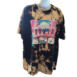 XL bleached graphic tshirt